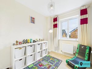 Bedroom- click for photo gallery